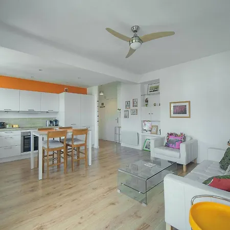 Apartment Frgk Isola Bella ' 2bdr Wifi High Speed Ac ' *